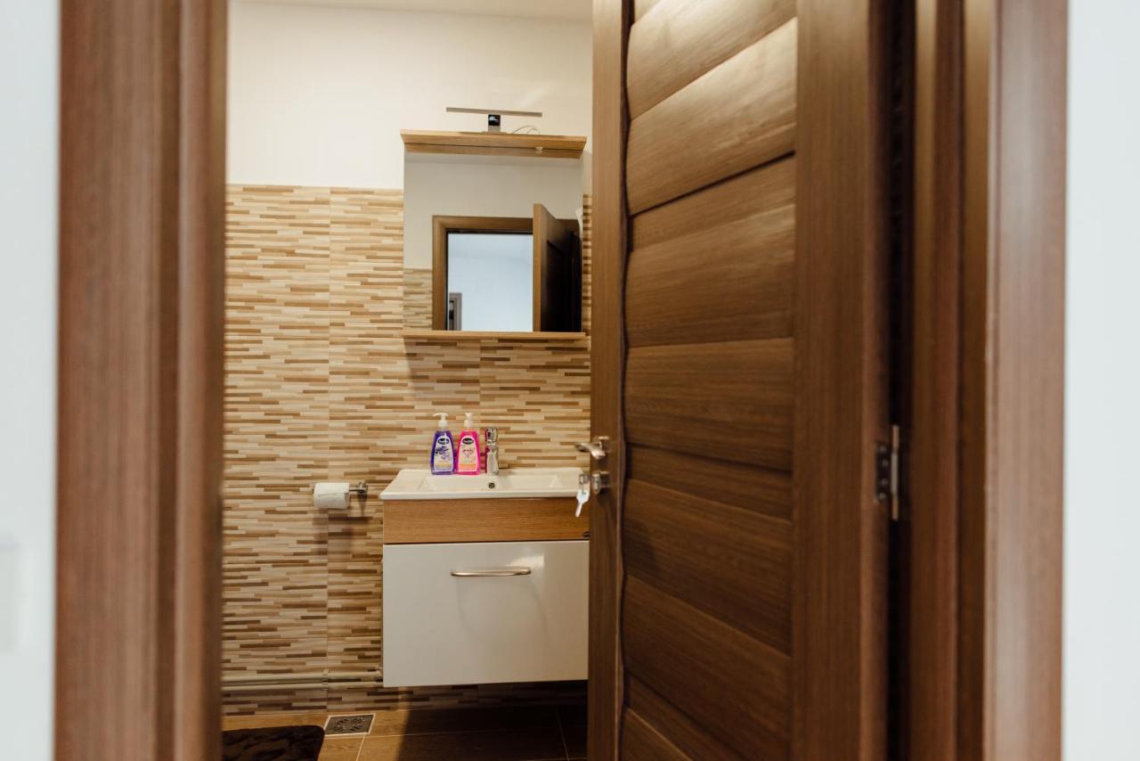 Autentic Adorabil Apartment Albestii Paminteni Exteriör bild