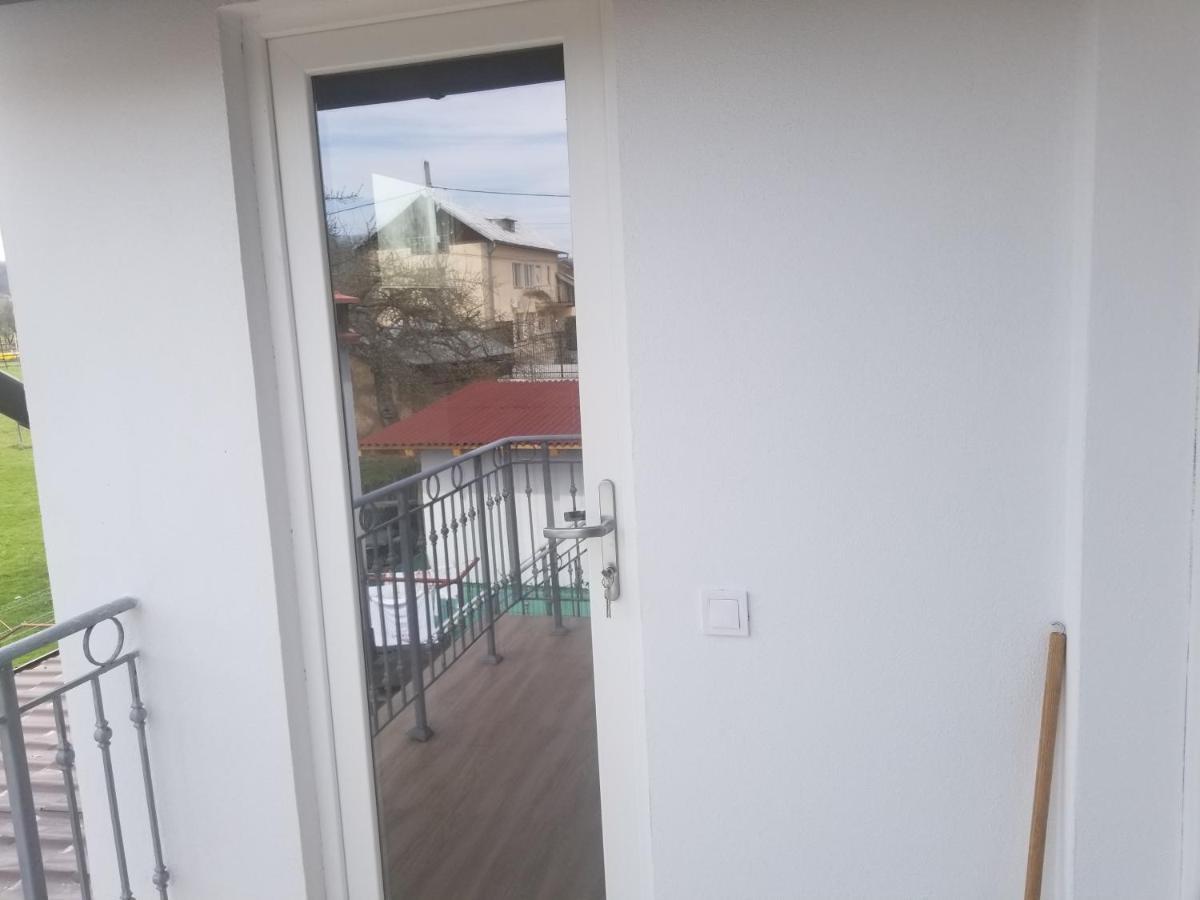 Autentic Adorabil Apartment Albestii Paminteni Exteriör bild
