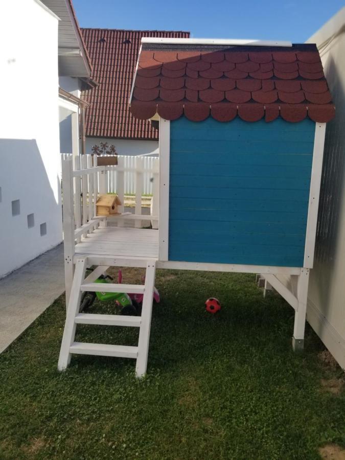 Autentic Adorabil Apartment Albestii Paminteni Exteriör bild